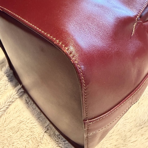 CARTIER Leather Bucket Bag Set - Picture 8 of 15